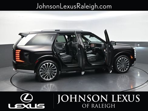 Used 2026 Hyundai Palisade Calligraphy FWD image 23
