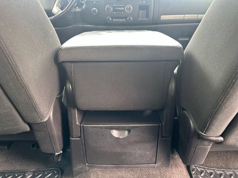 Used 2012 Chevrolet Silverado 2500 LT w/ Interior Plus Package AWD/4WD image 23