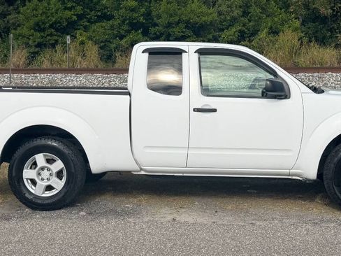 Used 2006 Nissan Frontier XE w/ (G01) XE Preferred Pkg image 7