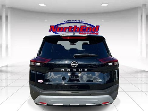 Used 2023 Nissan Rogue S AWD/4WD image 4