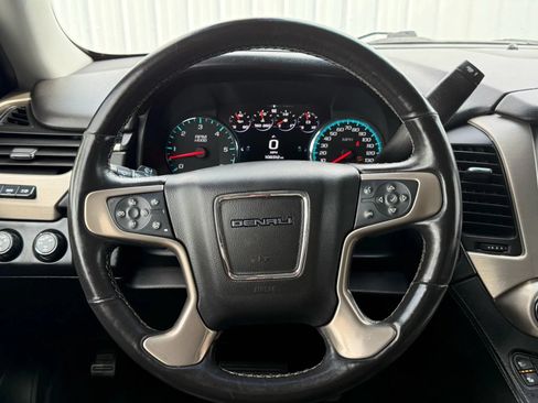 Used 2017 GMC Yukon XL Denali w/ Open Road Package AWD/4WD image 30