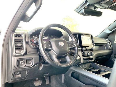 Used 2024 RAM 1500 Laramie image 12