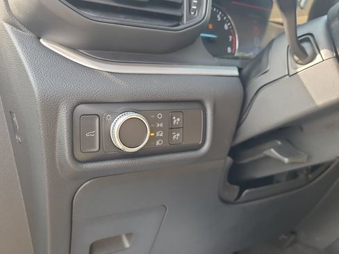 Used 2020 Ford Explorer XLT RWD image 27