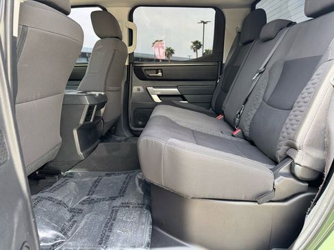 Used 2022 Toyota Tundra SR5 w/ SR5 Convenience Package image 14