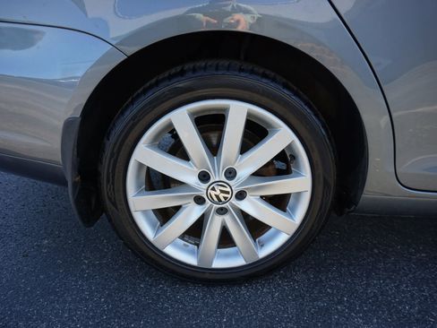 Used 2012 Volkswagen Jetta TDI image 37