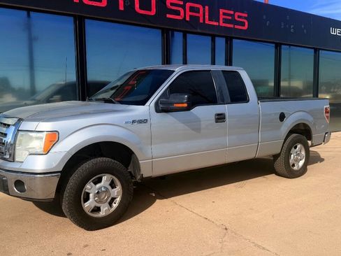 Used 2010 Ford F150 XLT image 4
