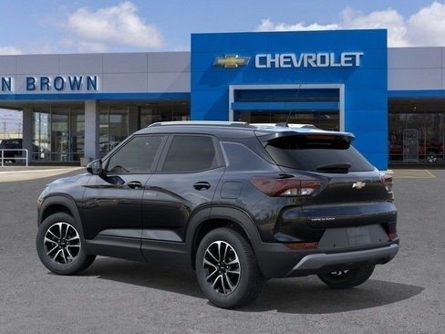 New 2026 Chevrolet TrailBlazer LT w/ Convenience Package image 3