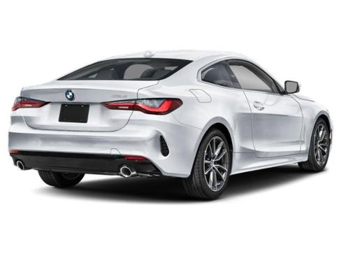 New 2026 BMW 430i Coupe w/ M Sport Package image 2