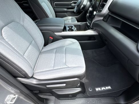 Used 2025 RAM 1500 Big Horn AWD/4WD image 12