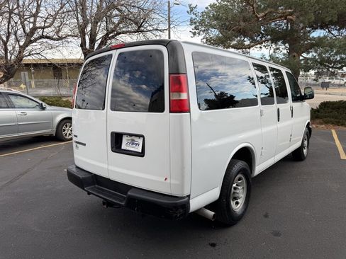 Used 2012 Chevrolet Express 2500 LS image 7