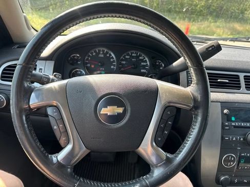 Used 2007 Chevrolet Avalanche LT w/ LT Preferred Equipment Group AWD/4WD image 15