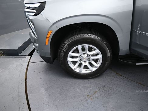 Used 2025 Chevrolet Tahoe LT image 15