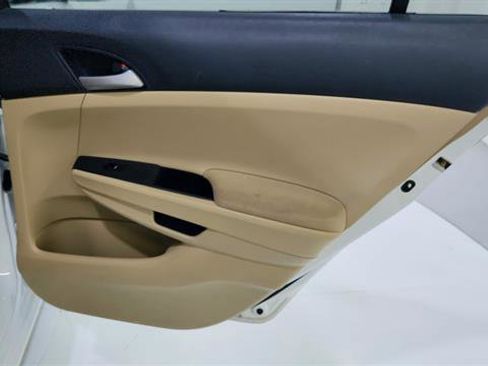 Used 2012 Honda Accord SE image 24