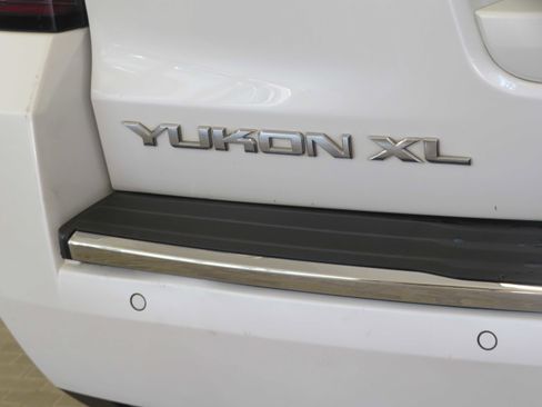 Used 2018 GMC Yukon XL Denali w/ Denali Ultimate Package AWD/4WD image 80