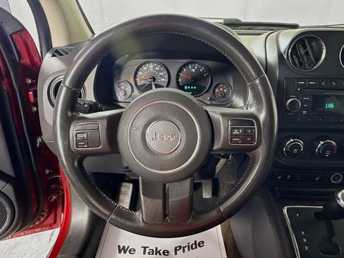 Used 2013 Jeep Compass Latitude w/ Sun/Sound Group AWD/4WD image 15