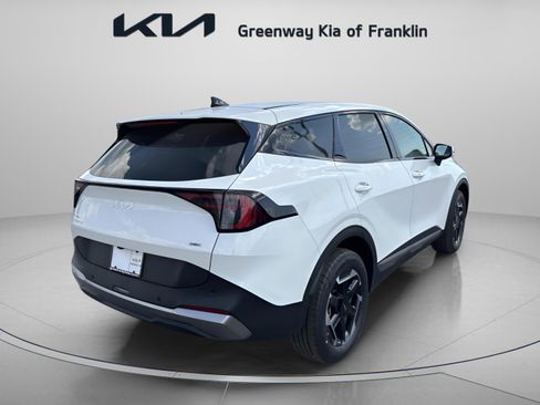 New 2026 Kia Sportage S image 7