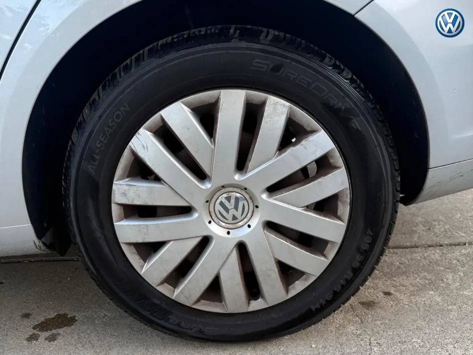 Used 2010 Volkswagen Jetta S FWD image 11