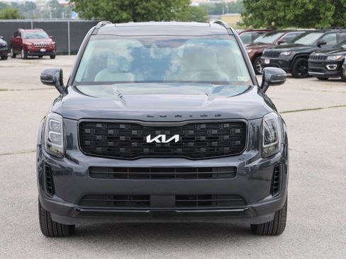 Used 2022 Kia Telluride EX w/ EX Premium Package image 5