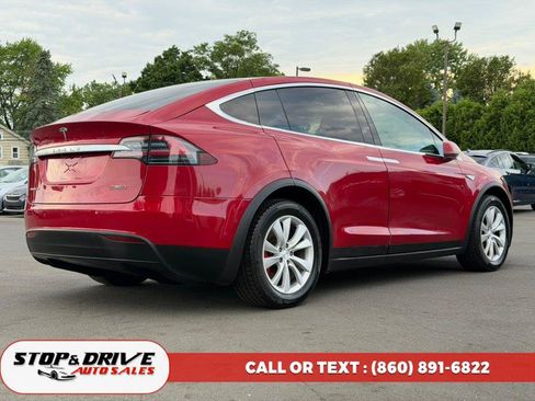 Used 2016 Tesla Model X Performance AWD/4WD image 5
