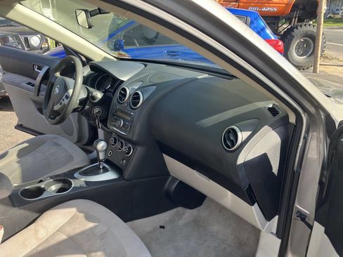 Used 2012 Nissan Rogue S AWD/4WD image 23