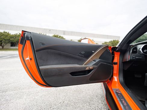 Used 2019 Chevrolet Corvette ZR1 RWD image 40