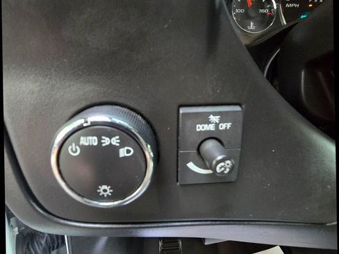 Used 2018 Chevrolet Express 3500 w/ Power Convenience Package RWD image 16
