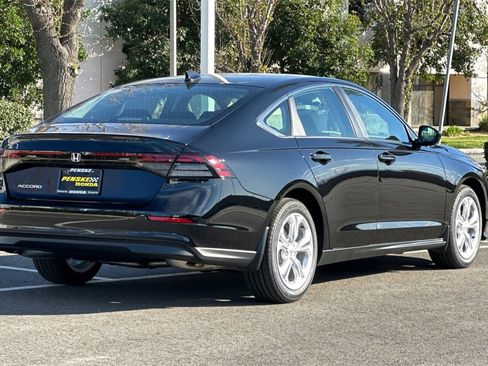 New 2026 Honda Accord LX image 4