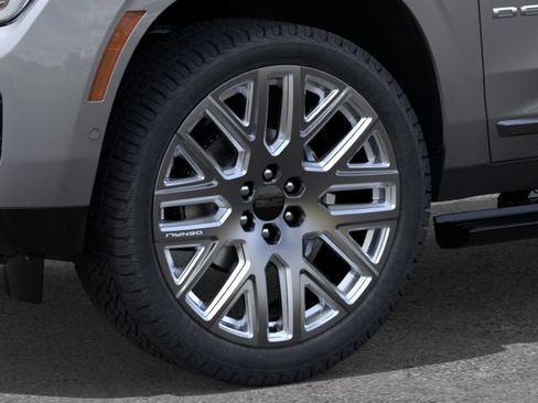 New 2026 GMC Yukon XL Denali Ultimate AWD/4WD image 9