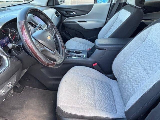 Used 2023 Chevrolet Equinox LS w/ LS Convenience Package FWD image 16