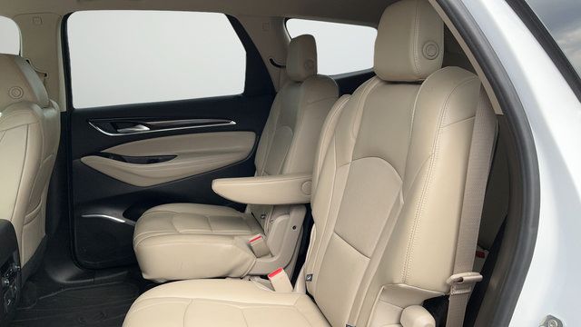 Used 2018 Buick Enclave Essence FWD image 21