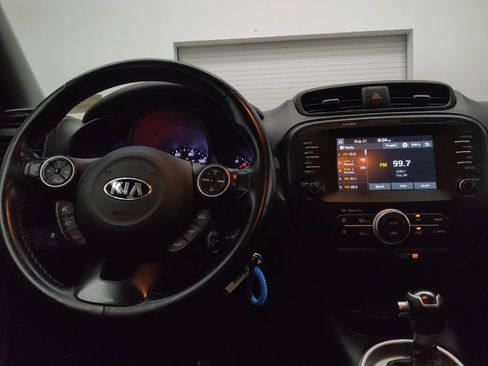 Used 2019 Kia Soul + FWD image 22