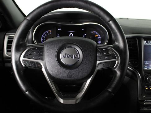 Used 2018 Jeep Grand Cherokee Altitude AWD/4WD image 24
