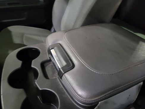 Used 2018 RAM 1500 Express w/ Express Value Package image 33