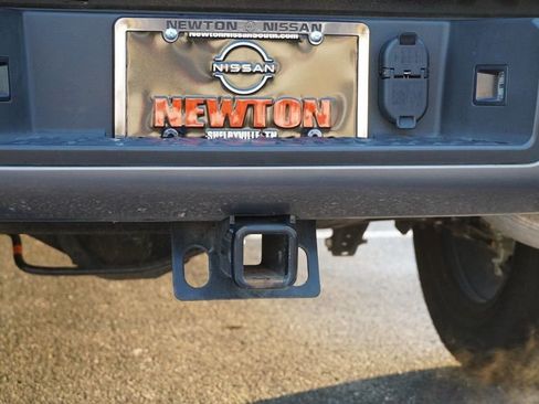 Used 2024 Nissan Titan SV w/ SV Convenience Package image 44