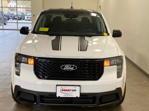 New 2025 Ford Maverick XLT w/ XLT Luxury Package image 3