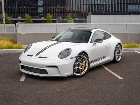 Used 2024 Porsche 911 GT3 RWD image 1