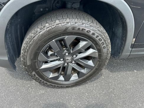 Used 2023 Honda Ridgeline Sport image 10