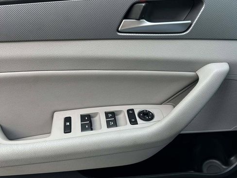 Used 2019 Hyundai Sonata SEL FWD image 19