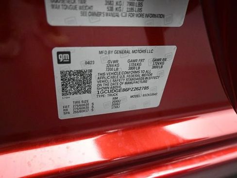 Used 2023 Chevrolet Silverado 1500 LTZ AWD/4WD image 15