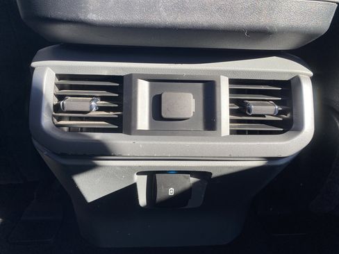 Used 2023 Ford F150 XLT image 25