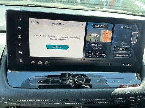 Used 2025 Nissan Rogue SL image 16