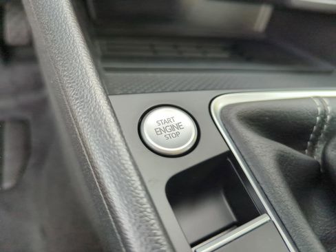 New 2026 Volkswagen Jetta SE FWD image 41