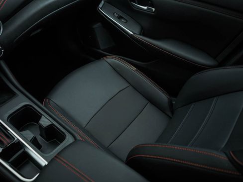 New 2025 Nissan Sentra SR w/ SR Premium Package image 24