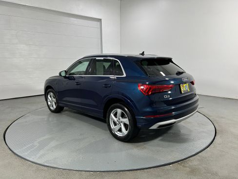 Used 2020 Audi Q3 2.0T Premium Plus w/ Premium Plus Package image 21