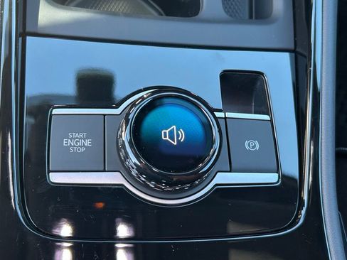 New 2026 Volkswagen Tiguan SEL R-Line image 34