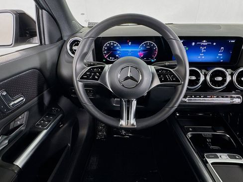 Certified 2026 Mercedes-Benz GLA 250 image 5