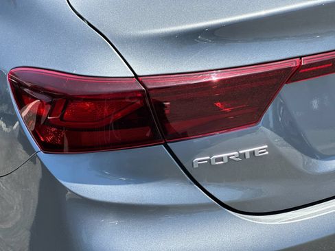 Used 2023 Kia Forte LXS w/ LXS Technology Package FWD image 33
