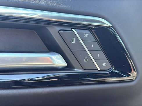 New 2026 Chevrolet Tahoe Premier w/ Sun And Tow Package AWD/4WD image 12