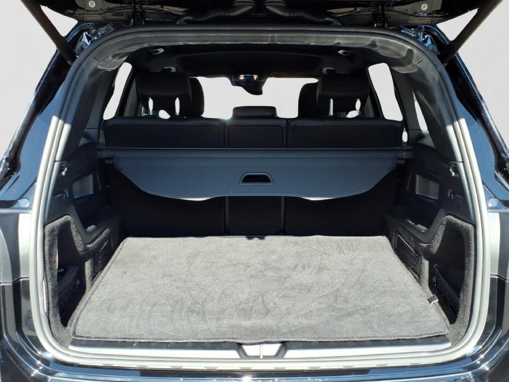 Used 2021 Mercedes-Benz GLB 250 4MATIC image 31