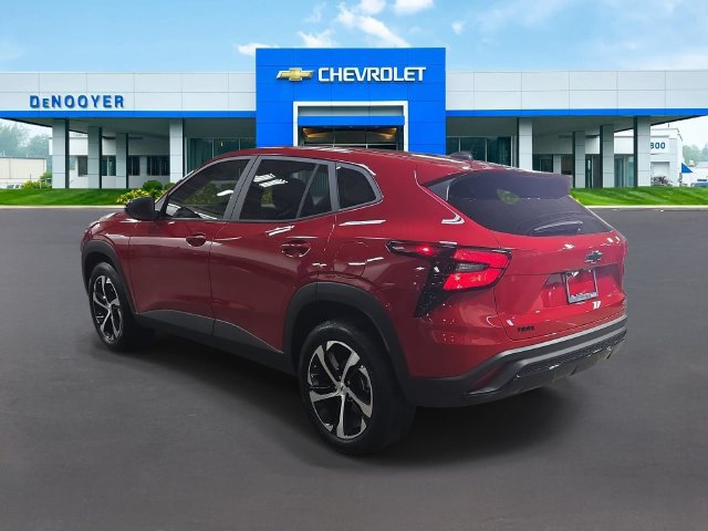 New 2026 Chevrolet Trax RS w/ Driver Confidence Package FWD image 9